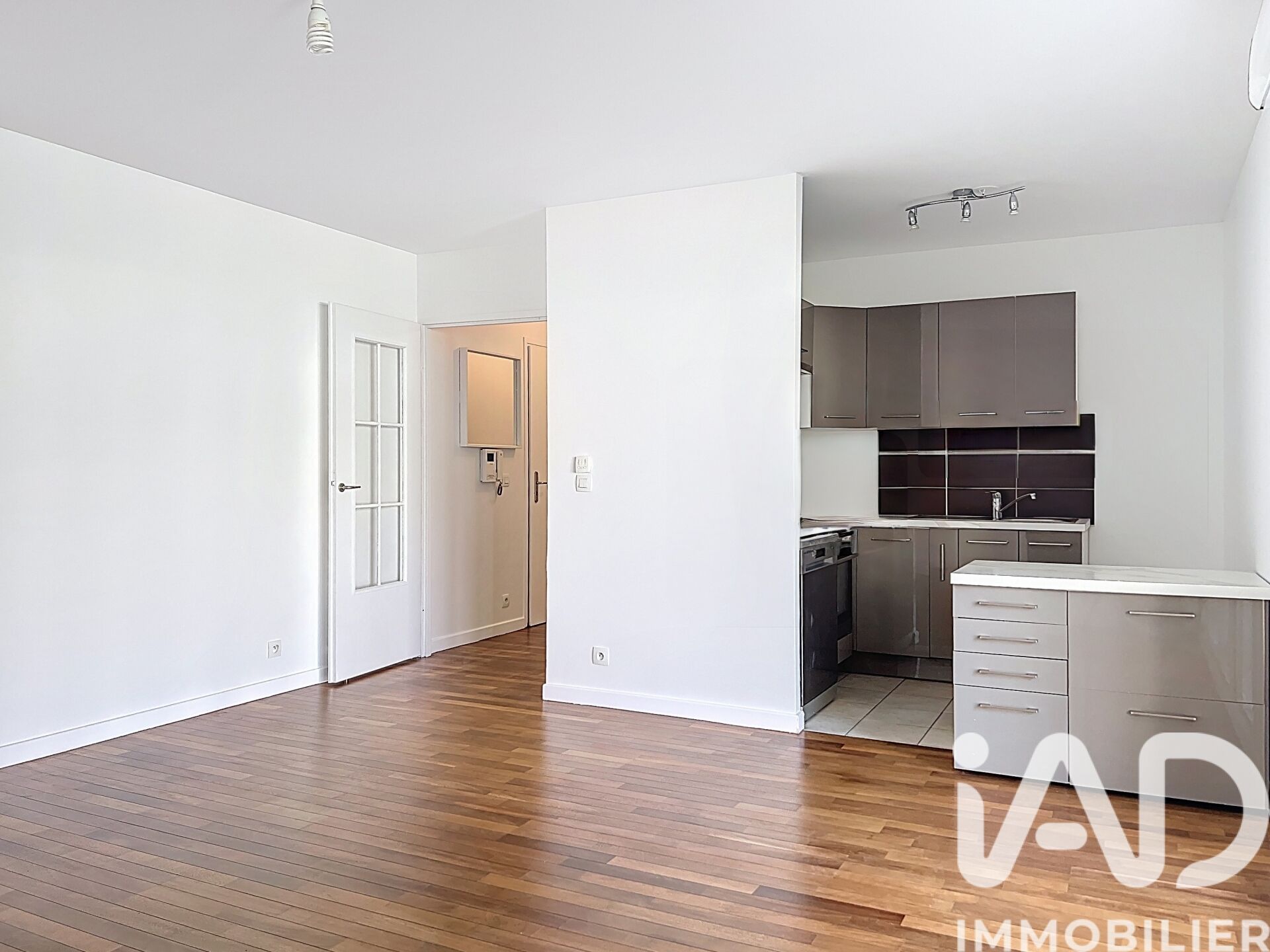 Appartement à vendre, 3 pièces, 61 m², Saint-Cyr-l'École