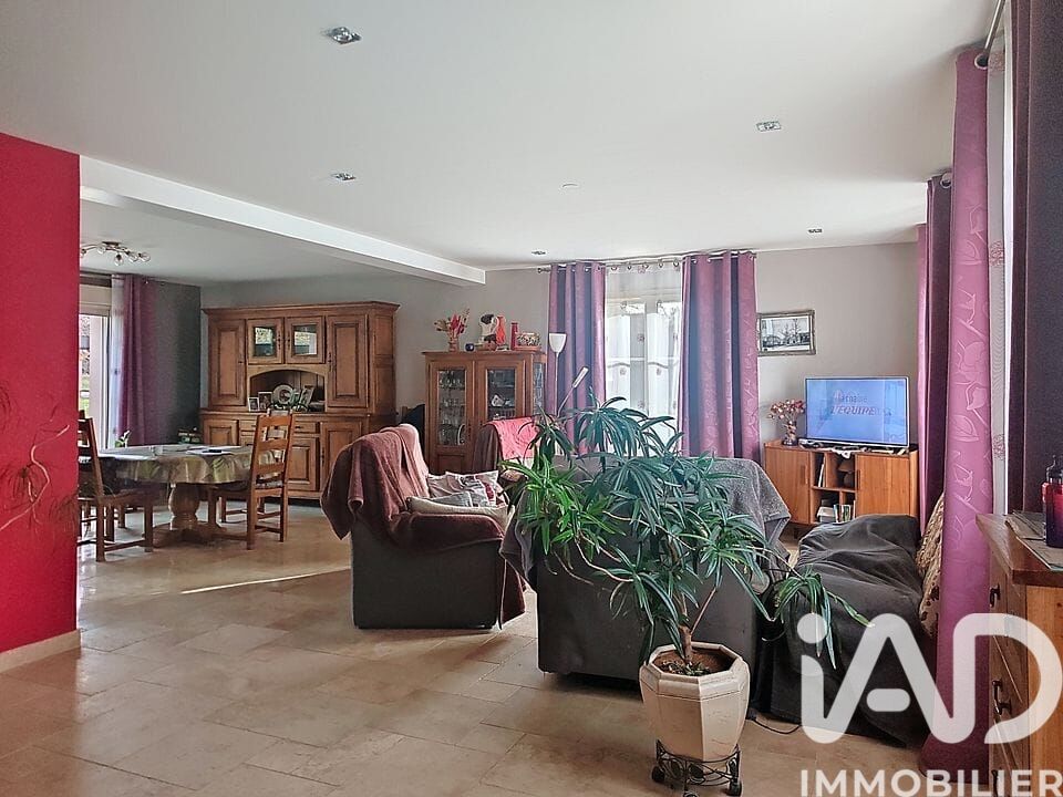 Vente Maison/villa 8 pièces - Photo 3