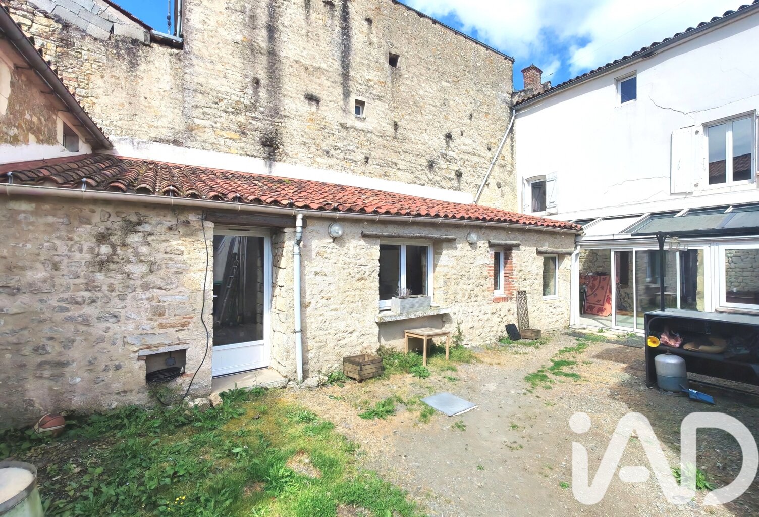 Vente Maison/villa 8 pièces — photo 1