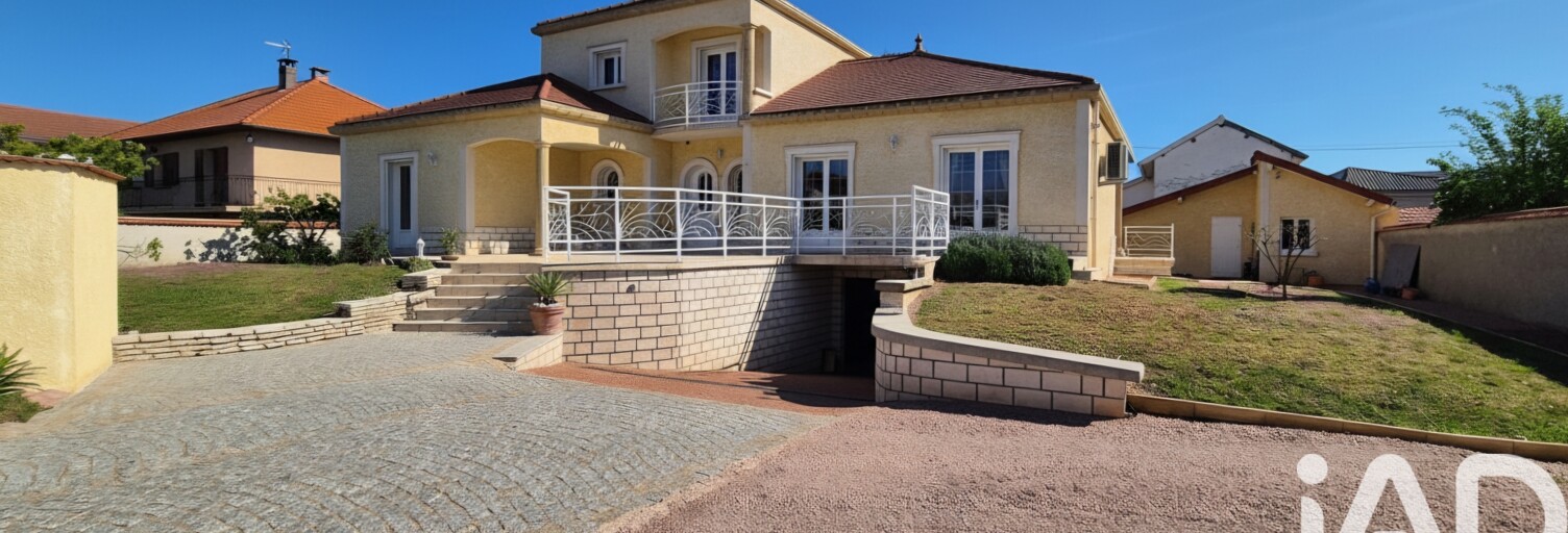 Maison 8 Pièces 180 m² à vendre à Roanne (42300)