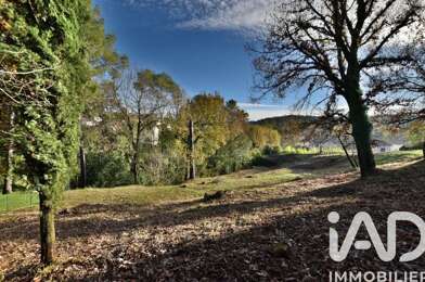 Terrain  227000 €