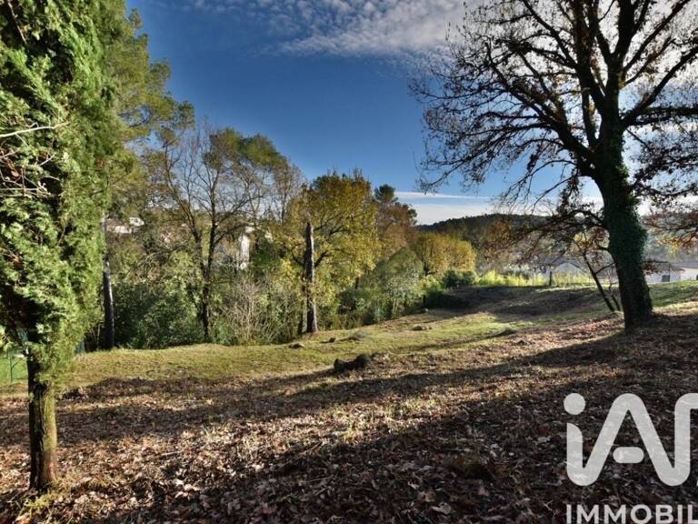 Vente Terrain à bâtir 1 570 m&sup2; — photo 1