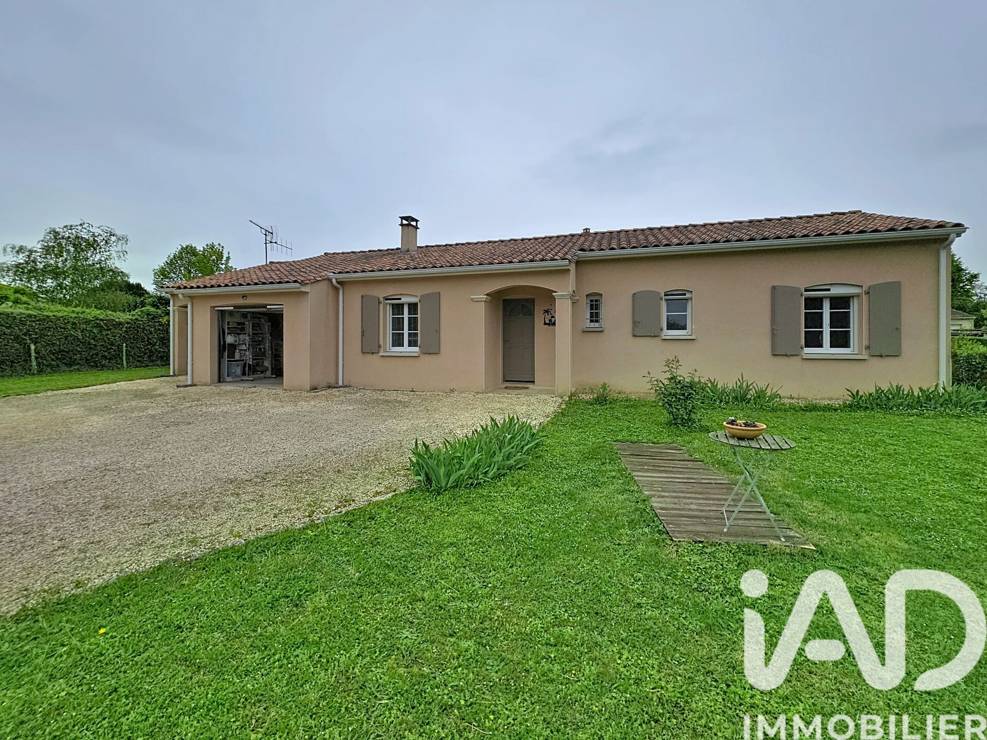 Vente Maison/villa 5 pièces - Photo 2