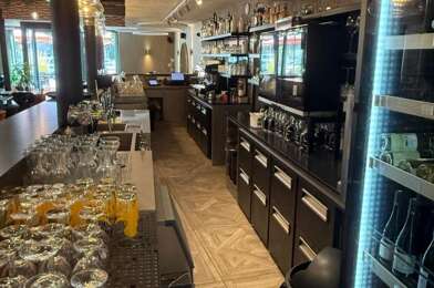 Commerce  278300 €
