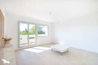 Appartement 3 pièces 273996 €