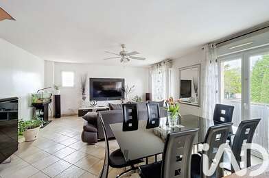 Appartement 4 pièces 255000 €