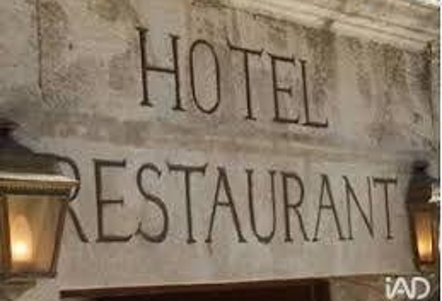 Vente Hôtel-restaurant 800 m&sup2; — photo 1
