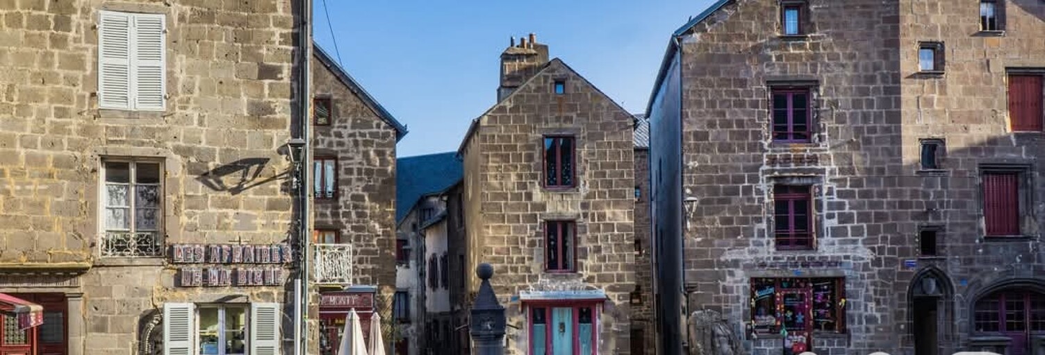 Maison 5 Pièces 87 m² à vendre à Besse-et-Saint-Anastaise (63610)