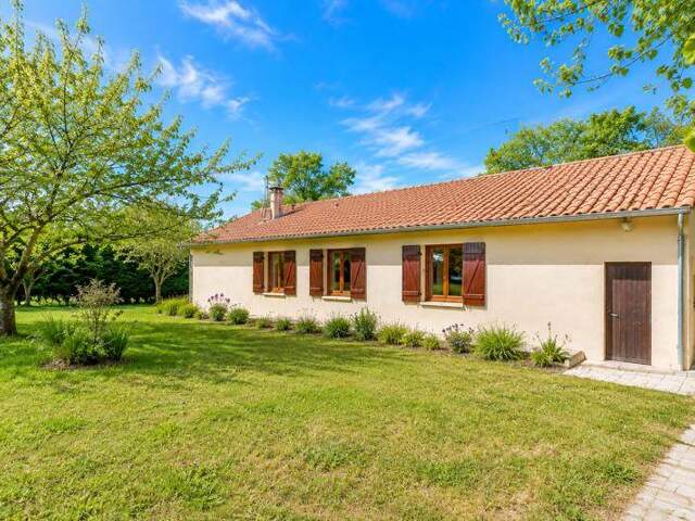 Contemporaine de 5 pièces principales — photo du bien