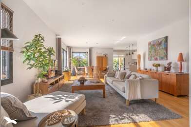Maison 4 pièces 920000 €