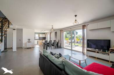 Maison 6 pièces 746000 €