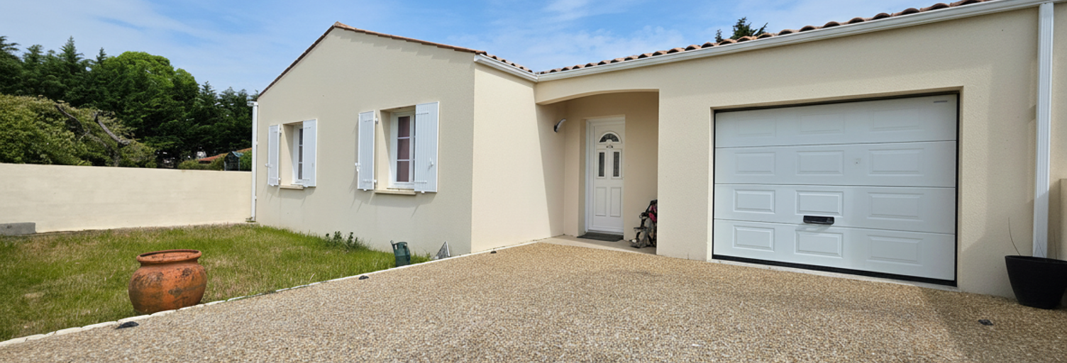 Maison 4 Pièces 91 m² à vendre à Saint-Hippolyte (17430)