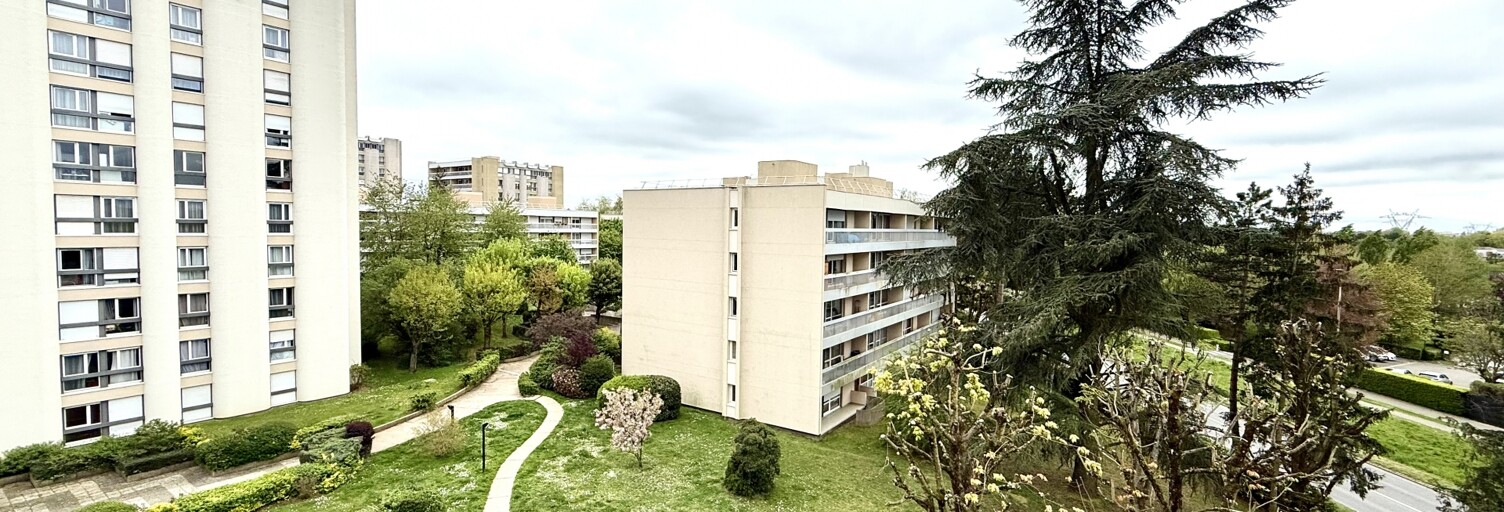 Appartement 4 Pièces 77 m² à vendre à Élancourt (78990)