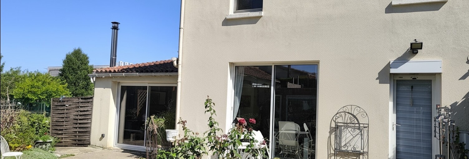 Maison 4 Pièces 87 m² à vendre à Saintes (17100)