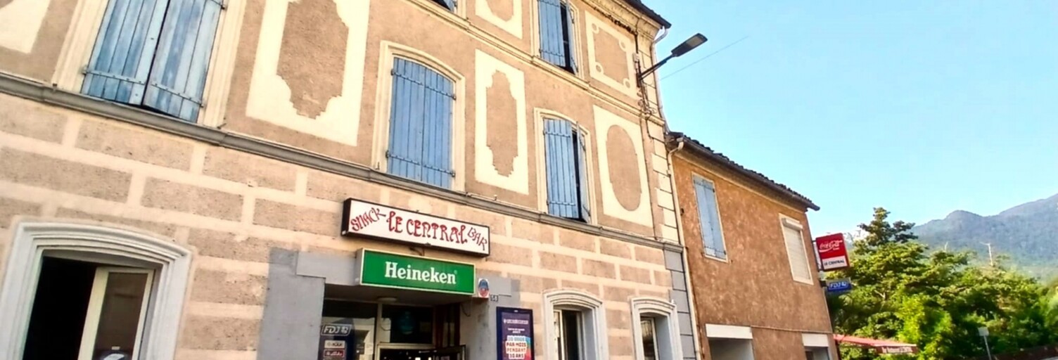 Commerce  230 m² à vendre à Axat (11140)