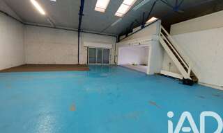 Commerce  225 m² à vendre à Saint-Gilles-Croix-de-Vie (85800)