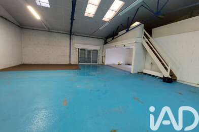 Commerce  364000 €