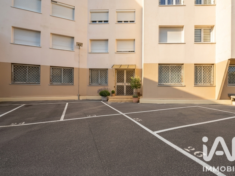 Vente Boutique/Local commercial 299 m&sup2; — photo 1
