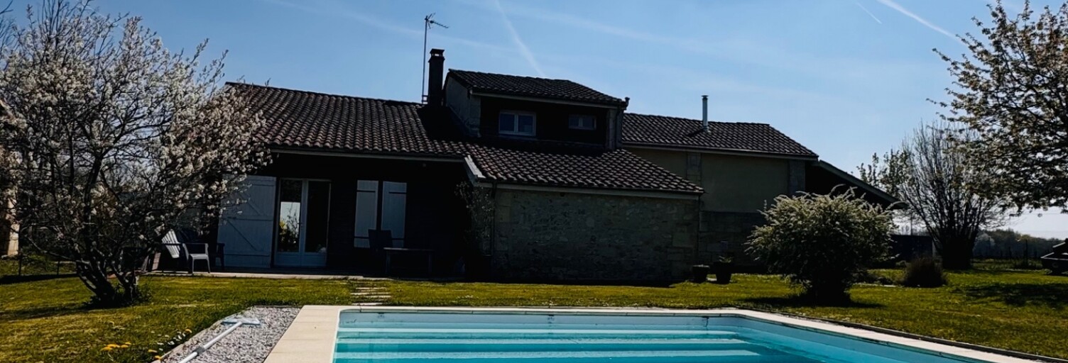 Maison 5 Pièces 137 m² à vendre à Galgon (33133)