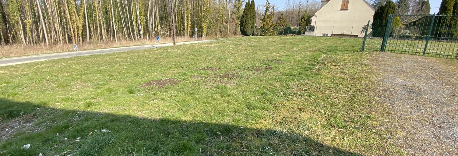 Terrain  568 m² à vendre à Crouy-sur-Ourcq (77840)