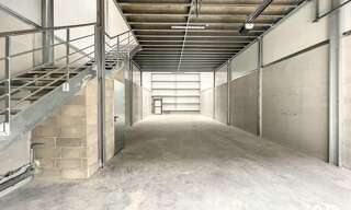 Commerce  223 m² à vendre à Chevry-Cossigny (77173)