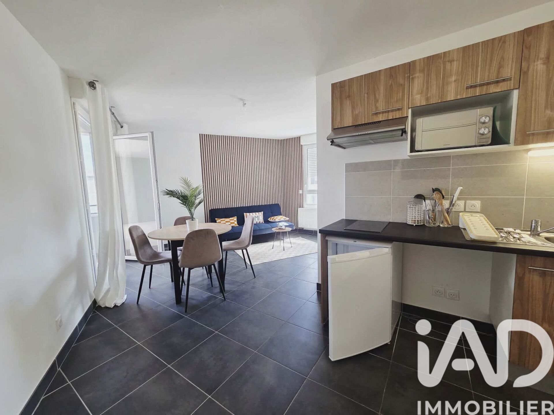 Vente Appartement 2 pièces - Photo 2