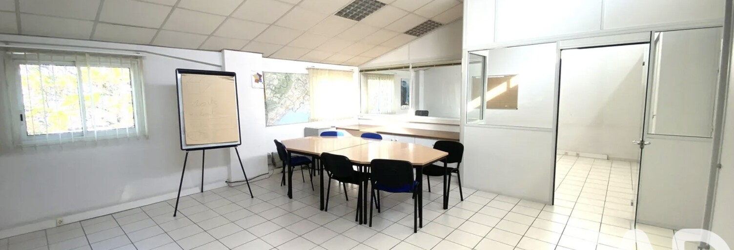 Commerce  52 m² à vendre à Nîmes (30900)