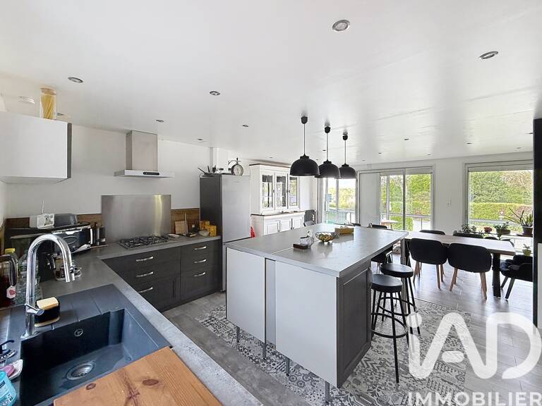 Vente Maison/villa 7 pièces — photo 1