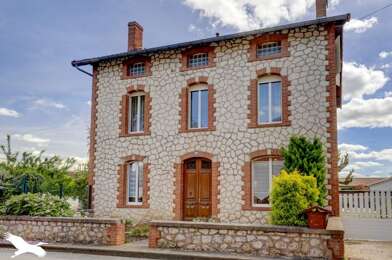 Maison 10 pièces 369900 €