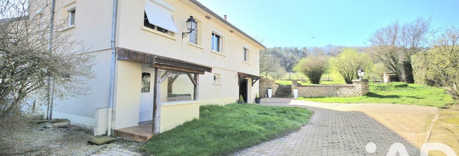 Maison 5 Pièces 100 m² à vendre à Châteauvillain (52120)