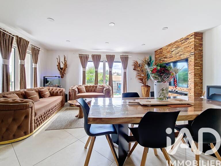 Vente Maison/villa 6 pièces — photo 1