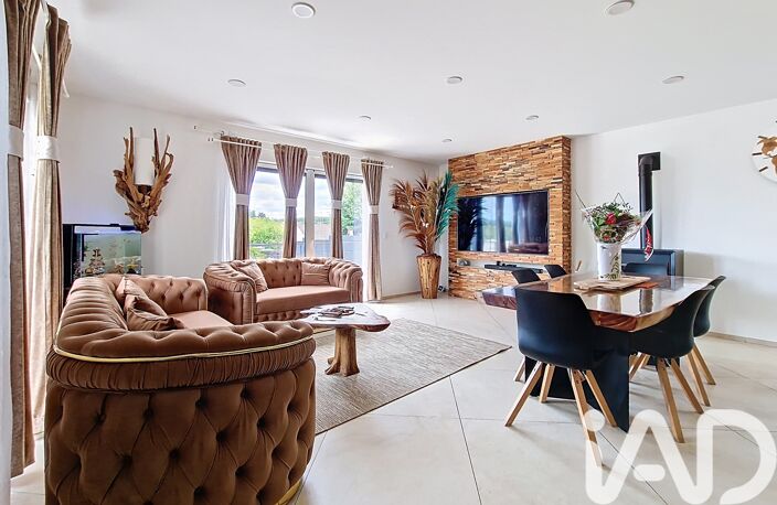 Vente Maison/villa 6 pièces — photo 2