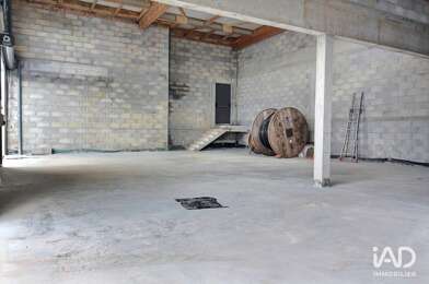 Commerce  385290 €