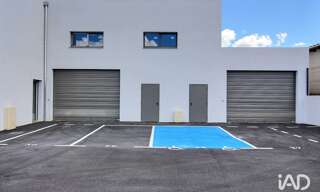 Commerce  160 m² à vendre à Saint-Maximin-la-Sainte-Baume (83470)