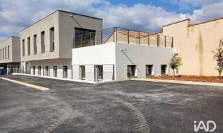 Commerce  65 m² à vendre à Saint-Maximin-la-Sainte-Baume (83470)