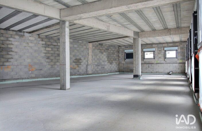 Vente Murs commerciaux 155 m&sup2; — photo 3
