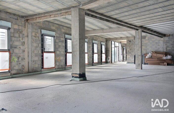 Vente Murs commerciaux 155 m&sup2; — photo 4