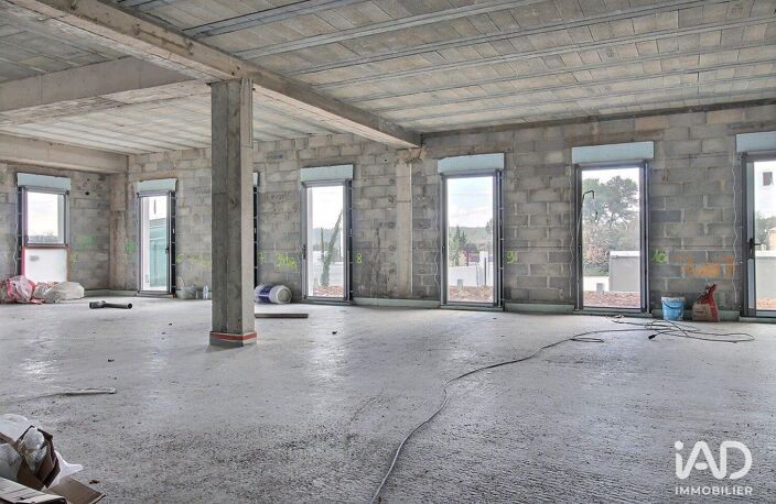 Vente Murs commerciaux 145 m&sup2; — photo 3