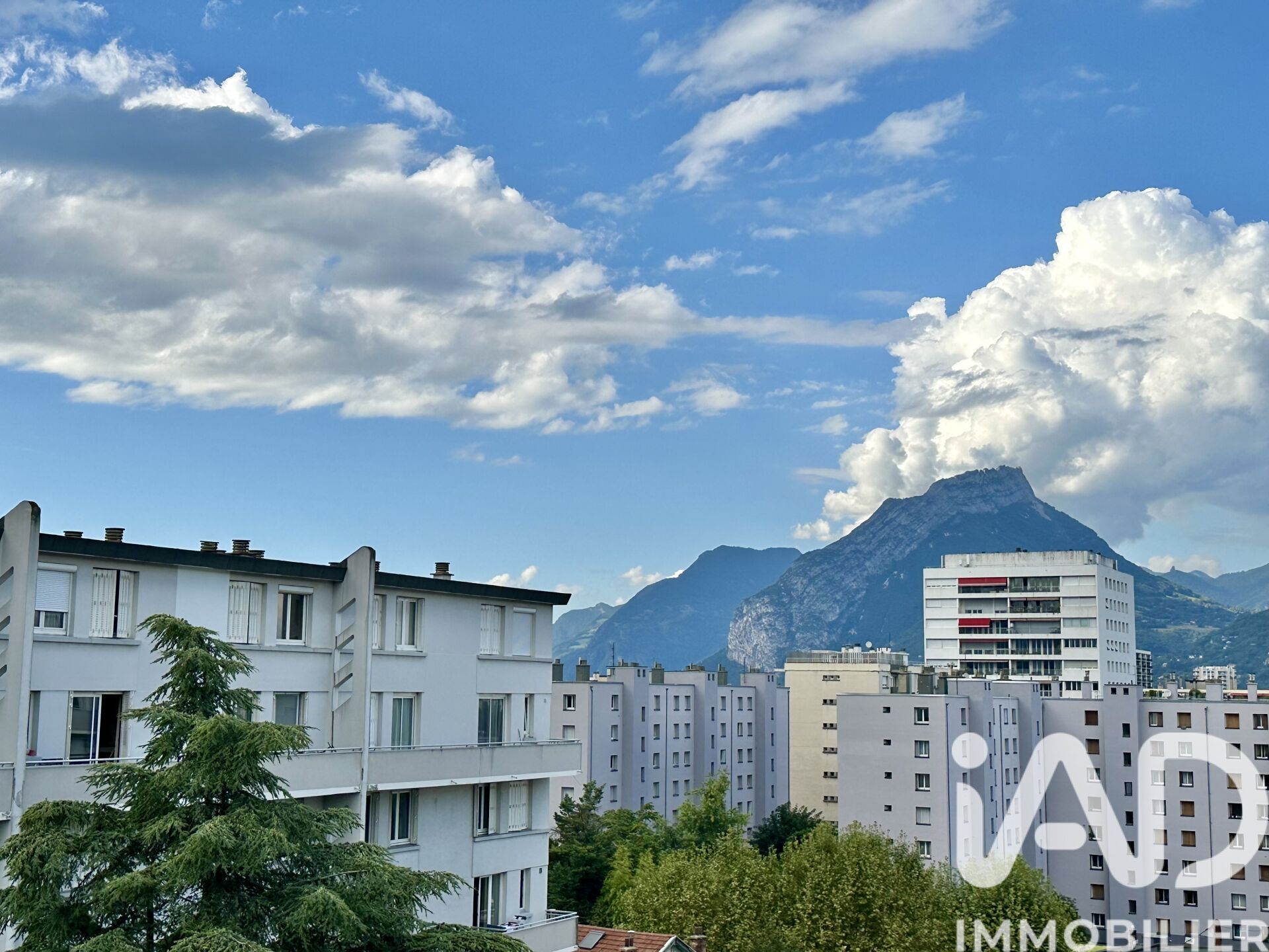 Vente Appartement 3 pièces - Photo 2