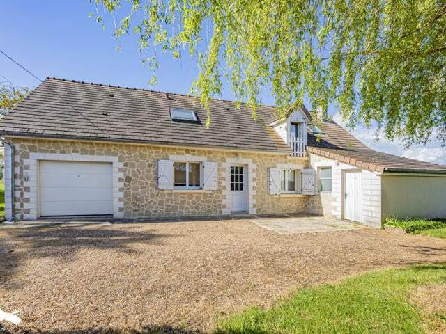 Maison 6 pièces 160 m² à Prunay-Cassereau — photo du bien