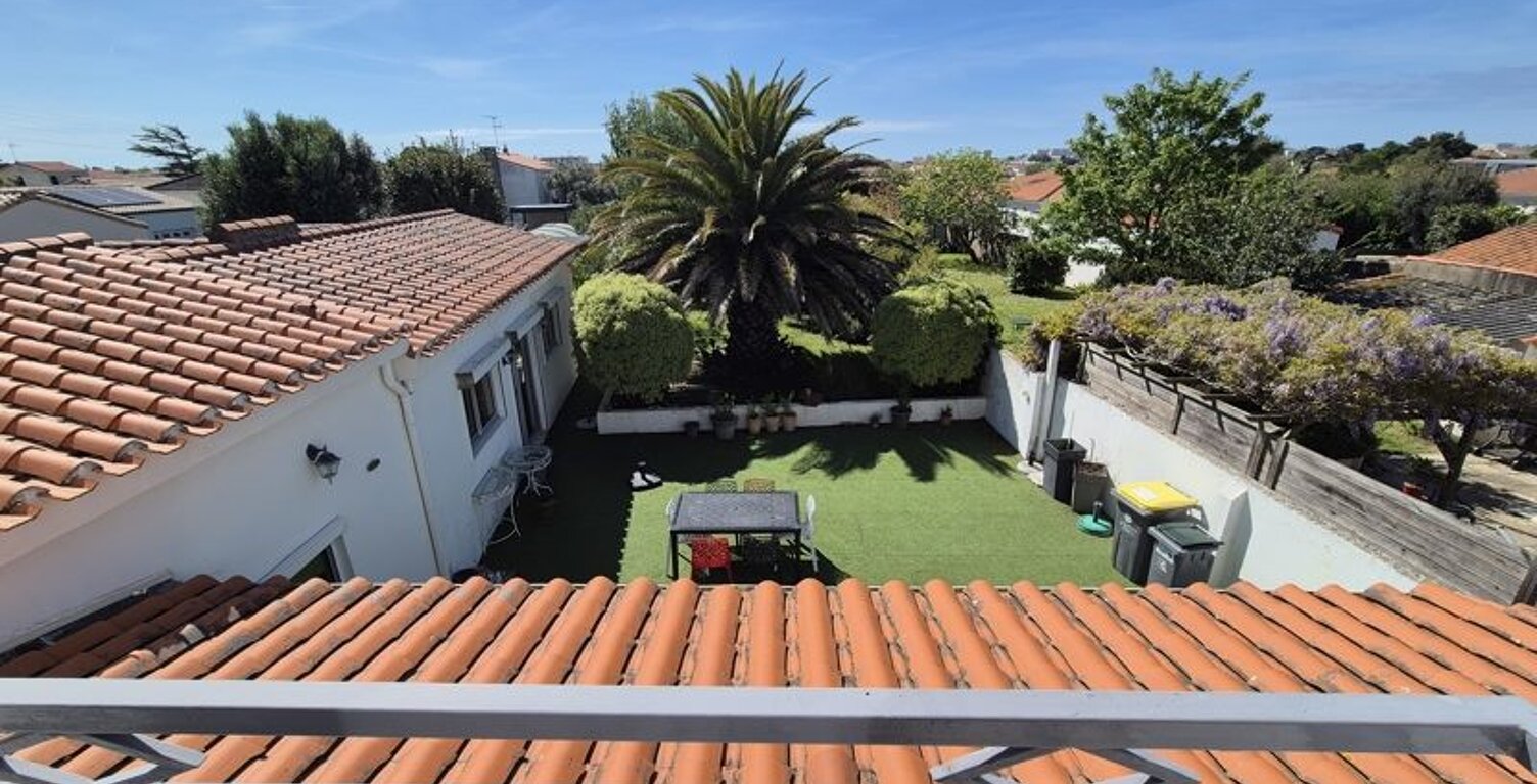 Vente maison 5 pièces 128 m² Les Sables-d'Olonne (85100) — photo 1