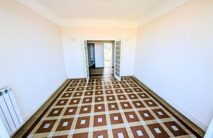 Centre Ville belle adresse  400  000 € (Honoraires charge vendeur) — photo 3