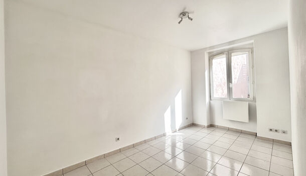 Appartement 2 pièces  à louer Aubagne 13400