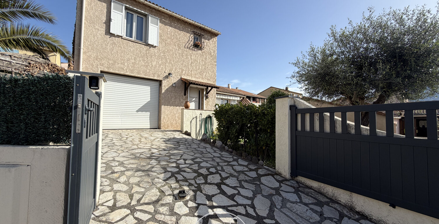 Maison 4 pièces avec jardin — photo 1