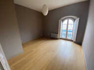 Nîmes Écusson / Maison Carrée — Appartement T3 de caractère — photo 4