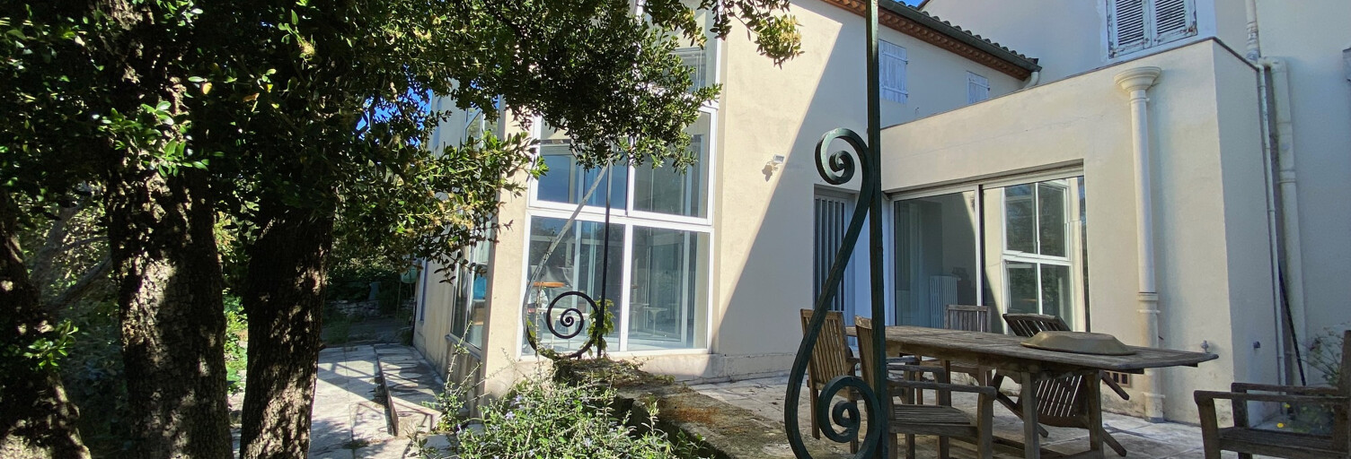 Maison 7 Pièces 146 m² à vendre à Nîmes (30000)