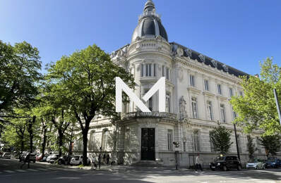 Grenoble hyper-centre - Grand T3 duplex — photo du bien