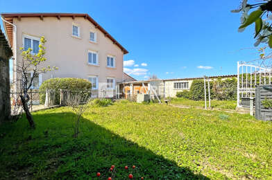 Maison 10 pièces 400000 €