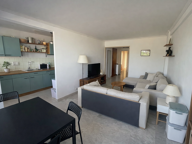 Marseille 13008   Superbe T3 lumineux avec vue mer, balcon et cave — photo 4