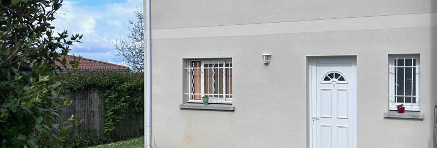Maison 4 Pièces 102 m² à vendre à Prignac-et-Marcamps (33710)